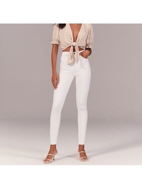 Abercrombie Super Skinny Ankle High Rise White Jean- 6L